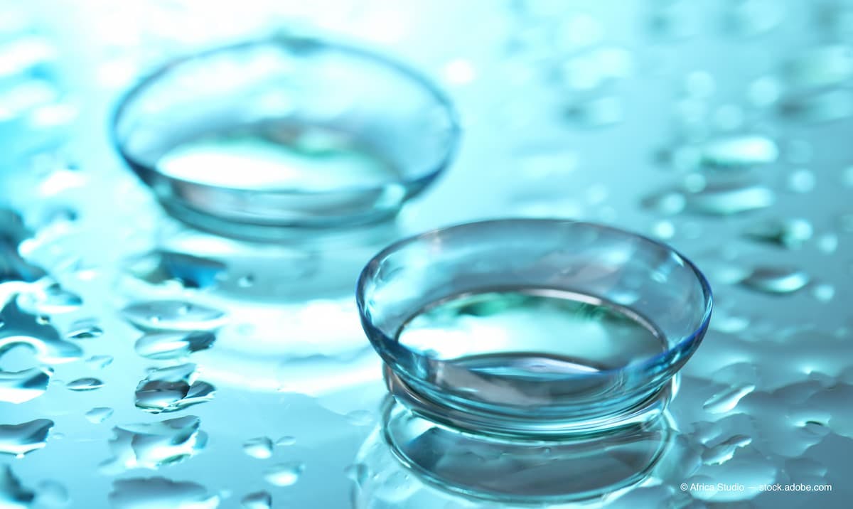 Smart contact lens that diagnoses and treats glaucoma