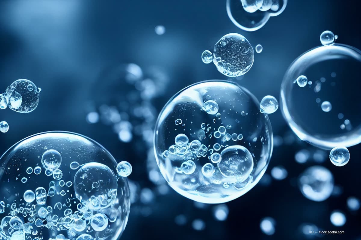 a microscopic image of water molecules. (Image Credit: AdobeStock/J)