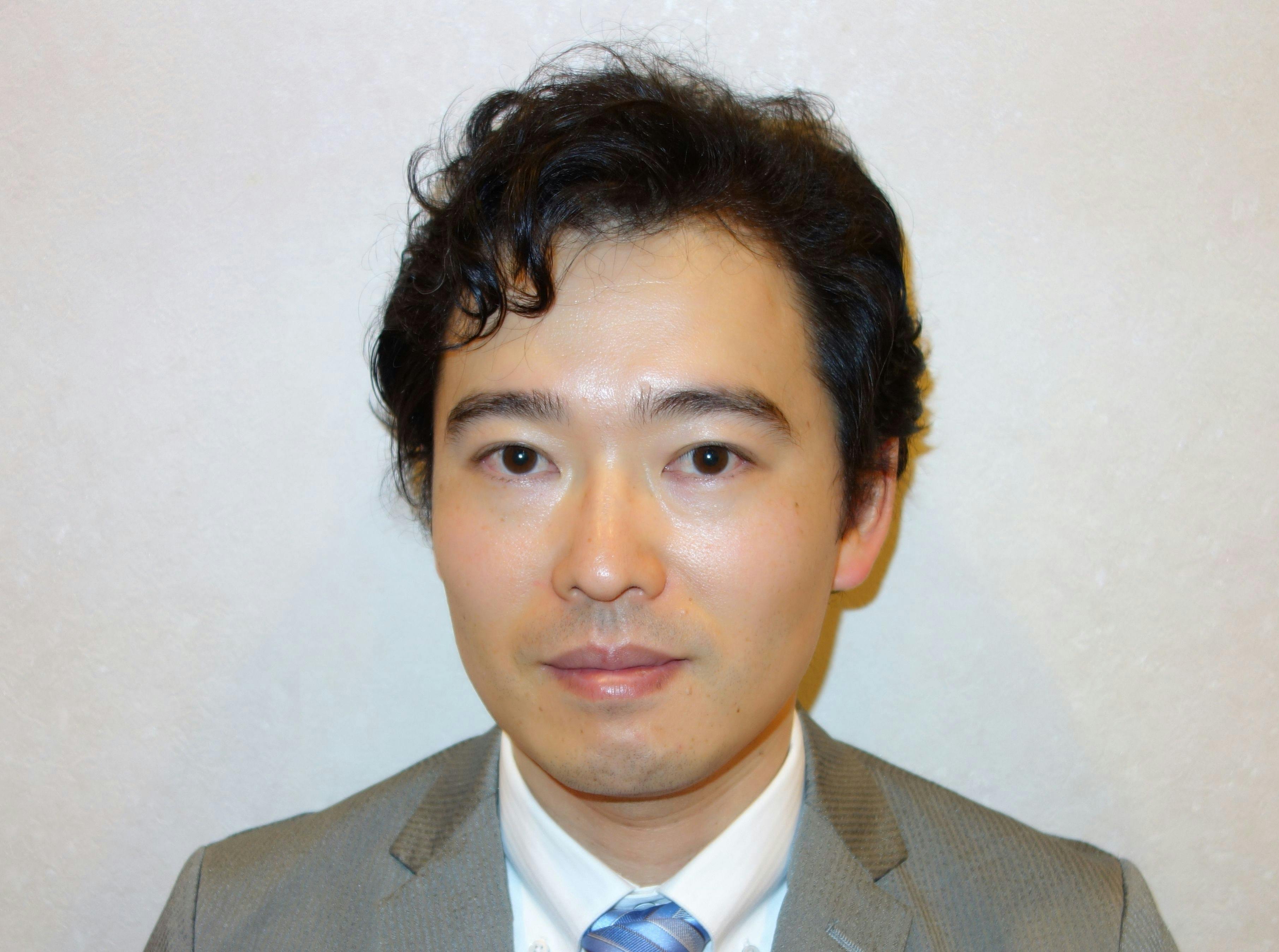 Hisaharu Suzuki