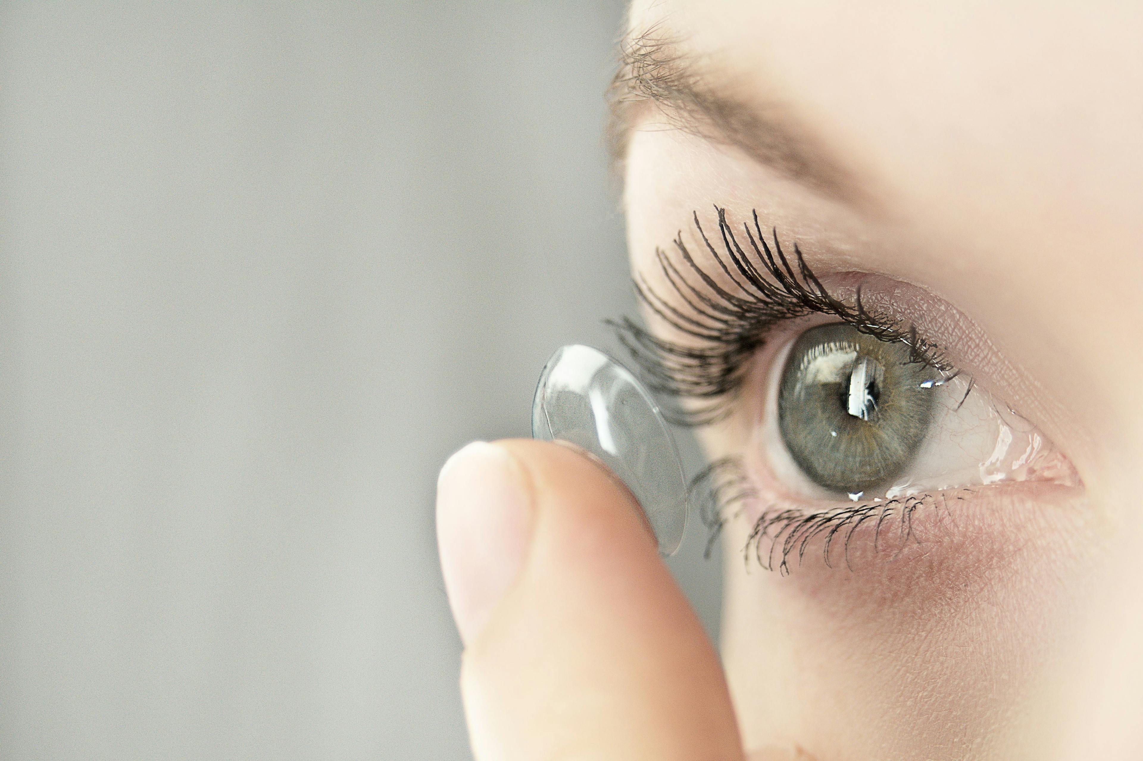 Woman loses eye after showering while wearing contact lenses and contracting parasite