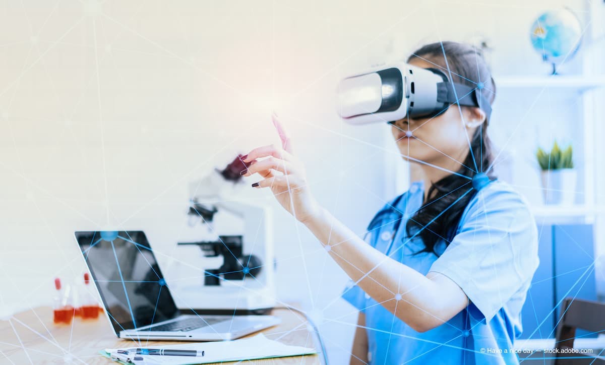 Alcon introduces VR surgical training technology